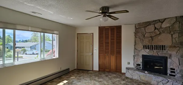 16055 SW QUEEN VICTORIA PL Portland, Or 97224,