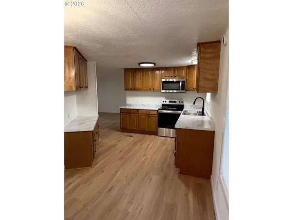 157 ROGERS RD, Silver Lake, WA 98645