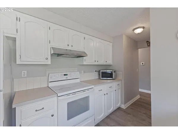 18672 ALLEGHENY DR, Oregon City, OR 97045