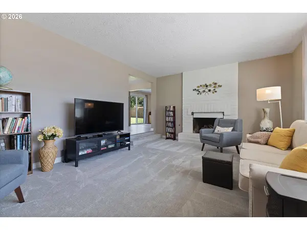 18672 ALLEGHENY DR, Oregon City, OR 97045