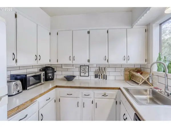 5108 SE INSLEY ST, Portland, OR 97206