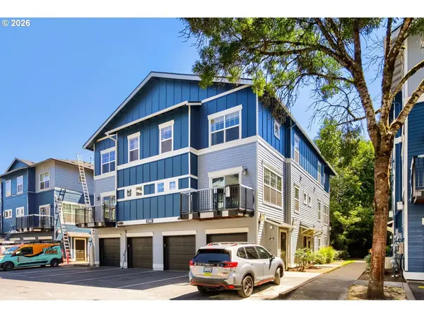 22862 SW FOREST CREEK DR #203, Sherwood, OR 97140
