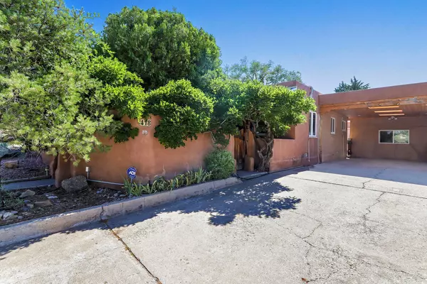 418 LAFAYETTE PL NE, Albuquerque, NM 87106