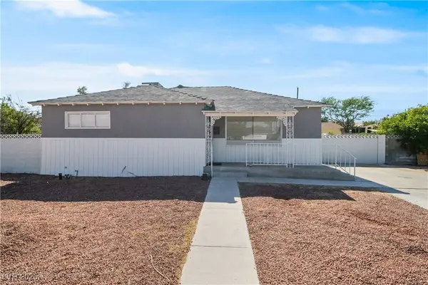 1336 Darmak DR, Las Vegas, NV 89102