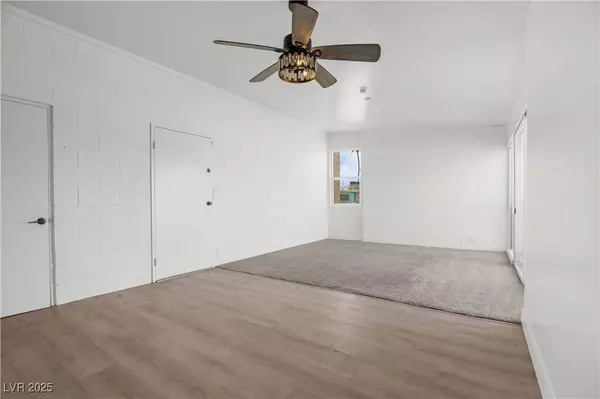 1904 Gifford ST, North Las Vegas, NV 89030