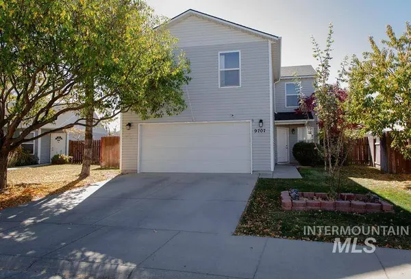 9707 Portola Dr
