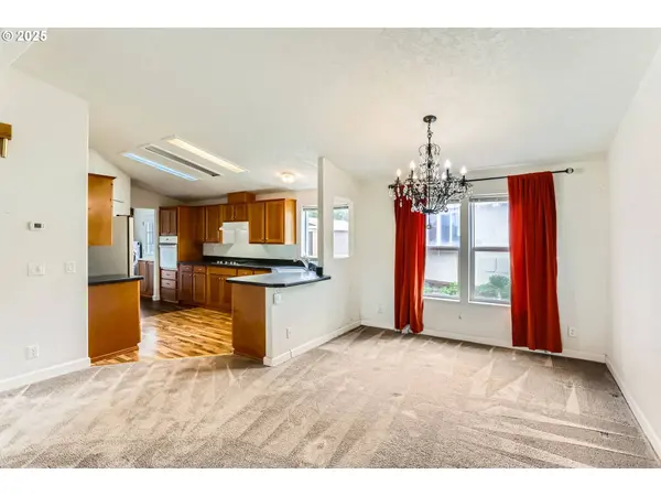 11432 SW ROYAL VILLAS DR, Portland, OR 97224