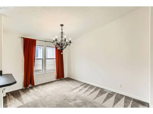 11432 SW ROYAL VILLAS DR, Portland, OR 97224