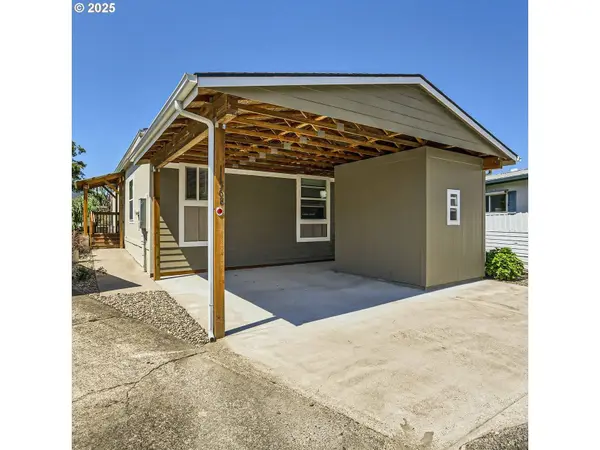 11568 SW ROYAL VILLA DR, Tigard, OR 97224