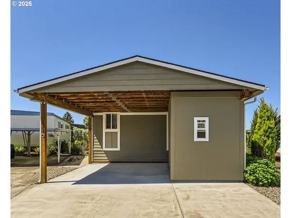 11568 SW ROYAL VILLA DR, Tigard, OR 97224