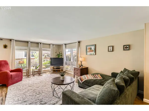 11680 SW ROYAL VILLA DR, Tigard, OR 97224