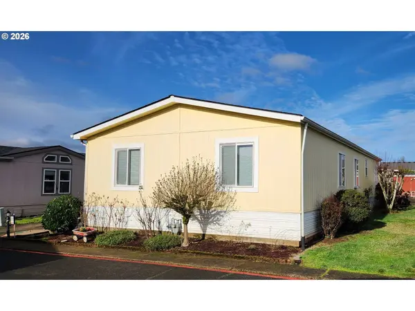 20248 HIGHWAY 213 #27, Oregon City, OR 97045