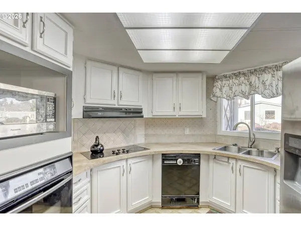 17095 SW ELDORADO DR, Tigard, OR 97224