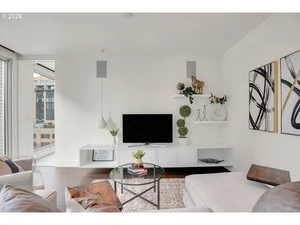 937 NW GLISAN ST #735, Portland, OR 97209