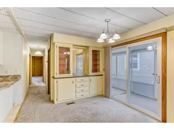 11602 SW ROYAL VILLA DR, Tigard, OR 97224