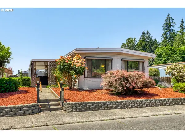 11524 SW ROYAL VILLA DR, Tigard, OR 97224