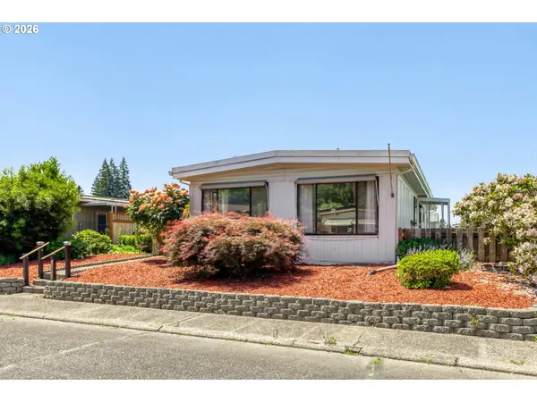 11524 SW ROYAL VILLA DR, Tigard, OR 97224