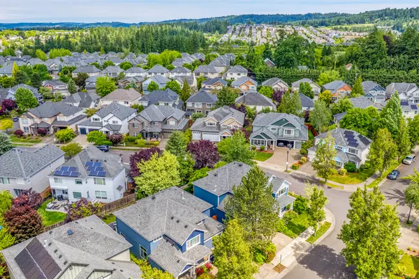3823 NW Tustin Ranch Dr, Portland, OR 97229-3968