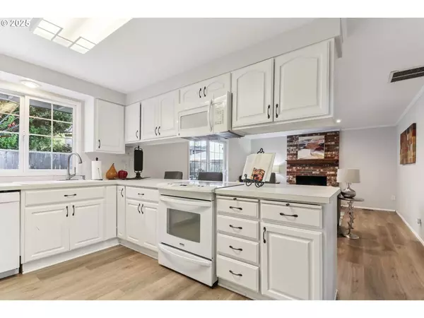 6985 SW OTTAWA ST, Tualatin, OR 97062