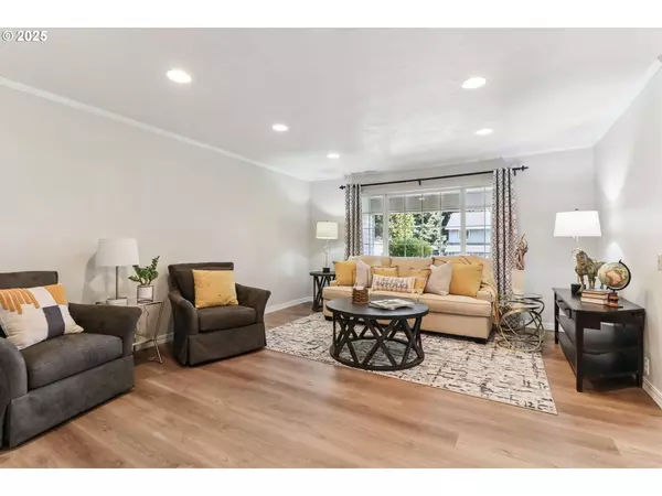 6985 SW OTTAWA ST, Tualatin, OR 97062