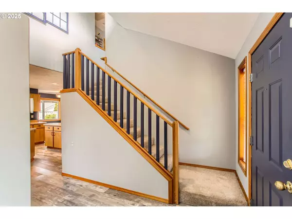 14825 NE ALTON ST, Portland, OR 97230