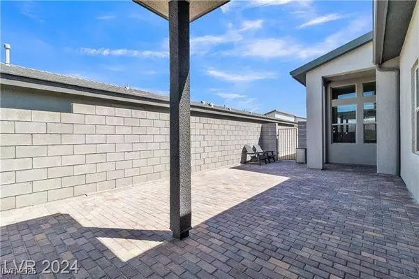 10301 Fairview Ridge CT, Las Vegas, NV 89166