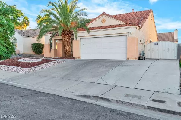 607 Lively Fiesta WAY, Las Vegas, NV 89015