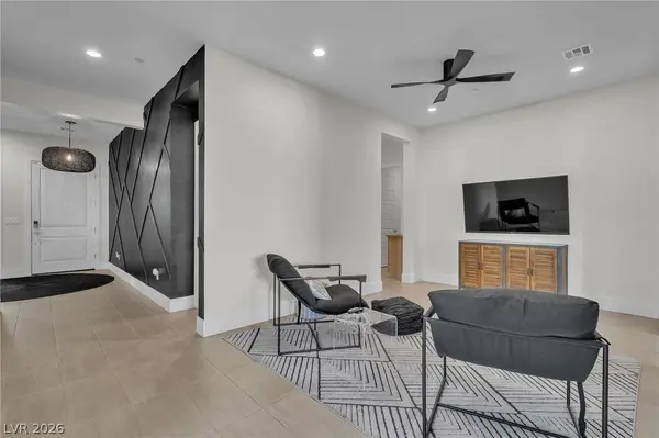 10214 Meandering Dell ST, Las Vegas, NV 89166