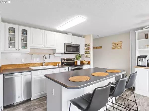 19627 SW WRIGHT ST, Beaverton, OR 97078