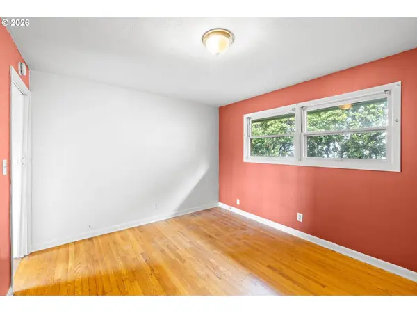 3511 NE 102ND AVE, Portland, OR 97220