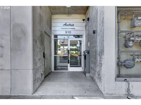 910 SE 42ND AVE #420, Portland, OR 97215