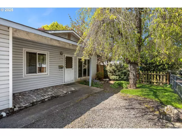 9312 N LEONARD ST, Portland, OR 97203