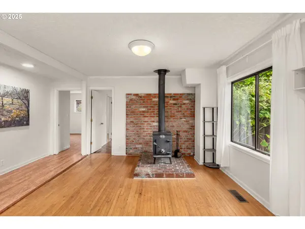 1845 SW TAYLORS FERRY RD, Portland, OR 97219