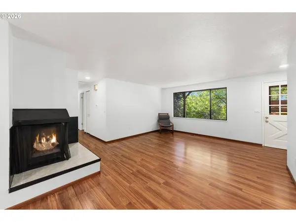 1627 SW TROY ST, Portland, OR 97219