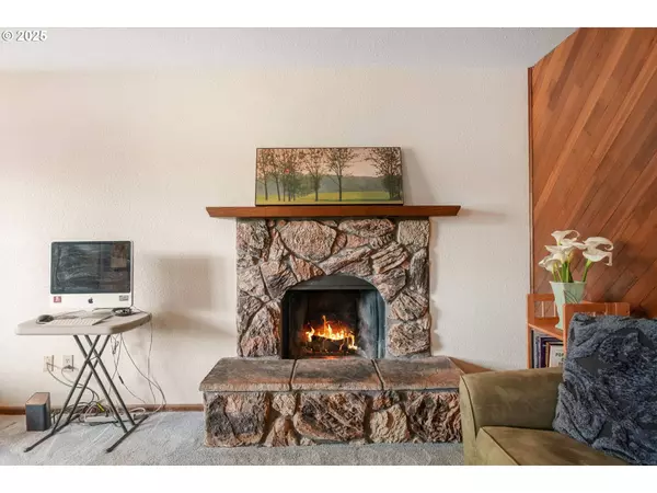 588 SE POWELL AVE, Corvallis, OR 97333