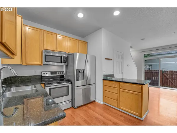 1117 NE PERL WAY, Hillsboro, OR 97006