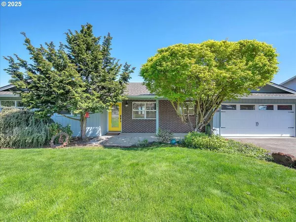 1870 7TH ST, Columbia City, OR 97018