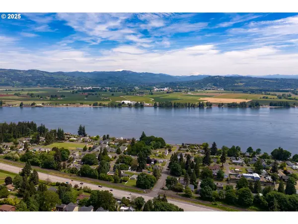 1855 9TH ST, Columbia City, OR 97018