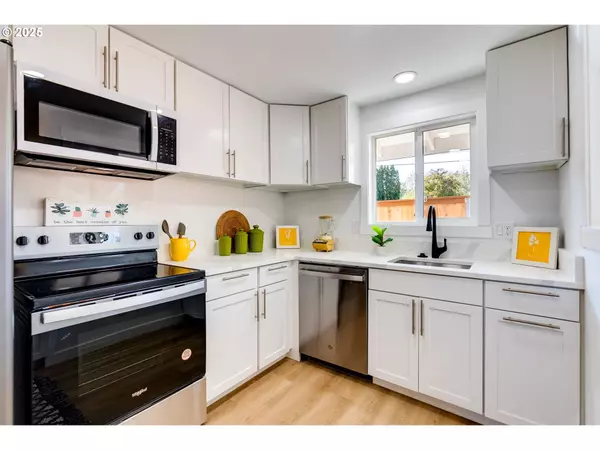 10455 SW MEADOW ST, Tigard, OR 97223