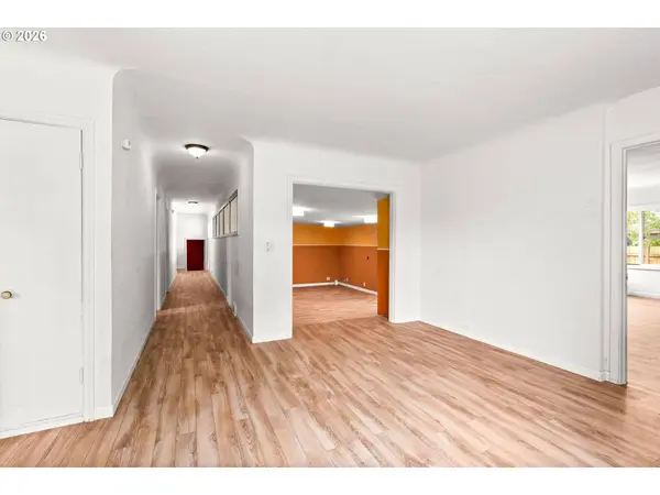 3003 RIVER RD, Eugene, OR 97404