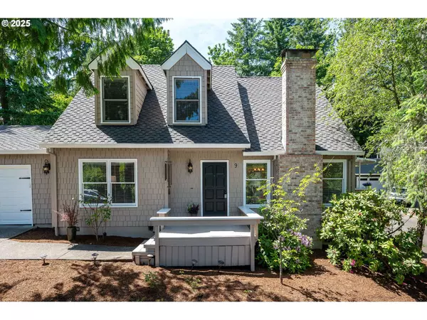 9 EAGLE CREST DR, Lake Oswego, OR 97035