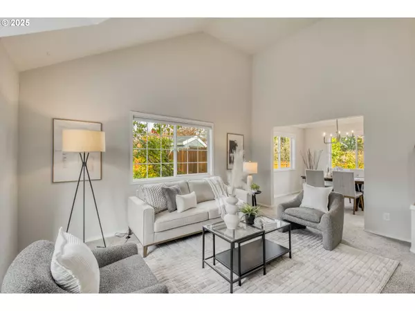 22940 SW VERMILLION DR, Tualatin, OR 97062