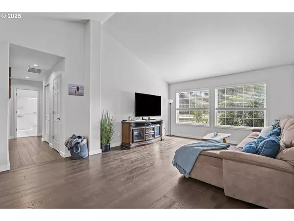 1680 NW DORAL ST, Mc Minnville, OR 97128