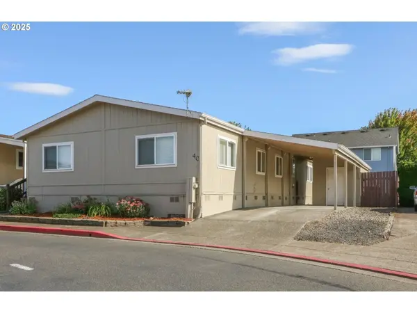 1000 S MCKERN CT #40, Newberg, OR 97132