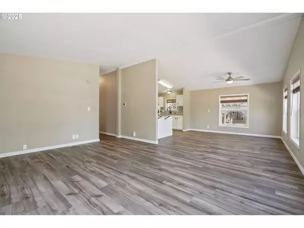 3300 MAIN ST #139, Forest Grove, OR 97116