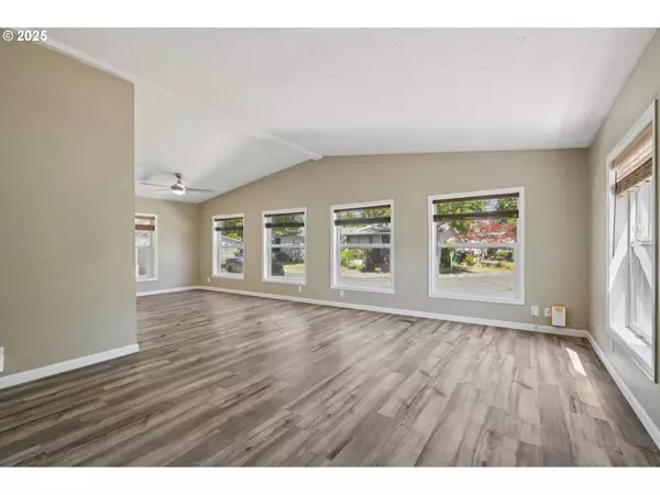 3300 MAIN ST #139, Forest Grove, OR 97116