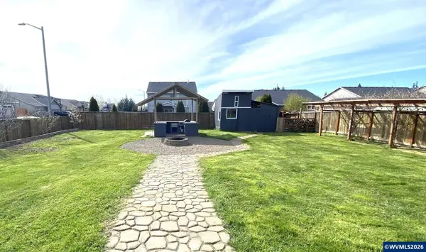 435 Belgian St, Sublimity, OR 97385