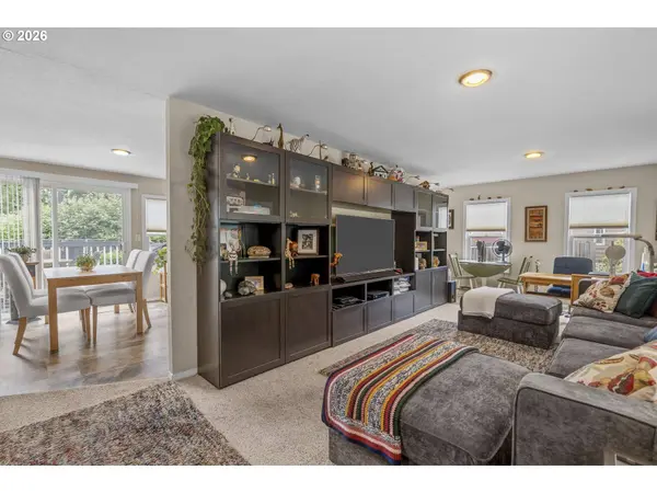 507 N 19TH AVE #88, Cornelius, OR 97113