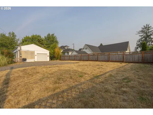 711 GETCHELL ST, Amity, OR 97101