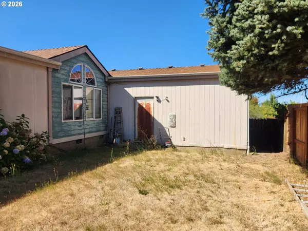 1838 MICHIGAN CITY LN NW, Salem, OR 97304